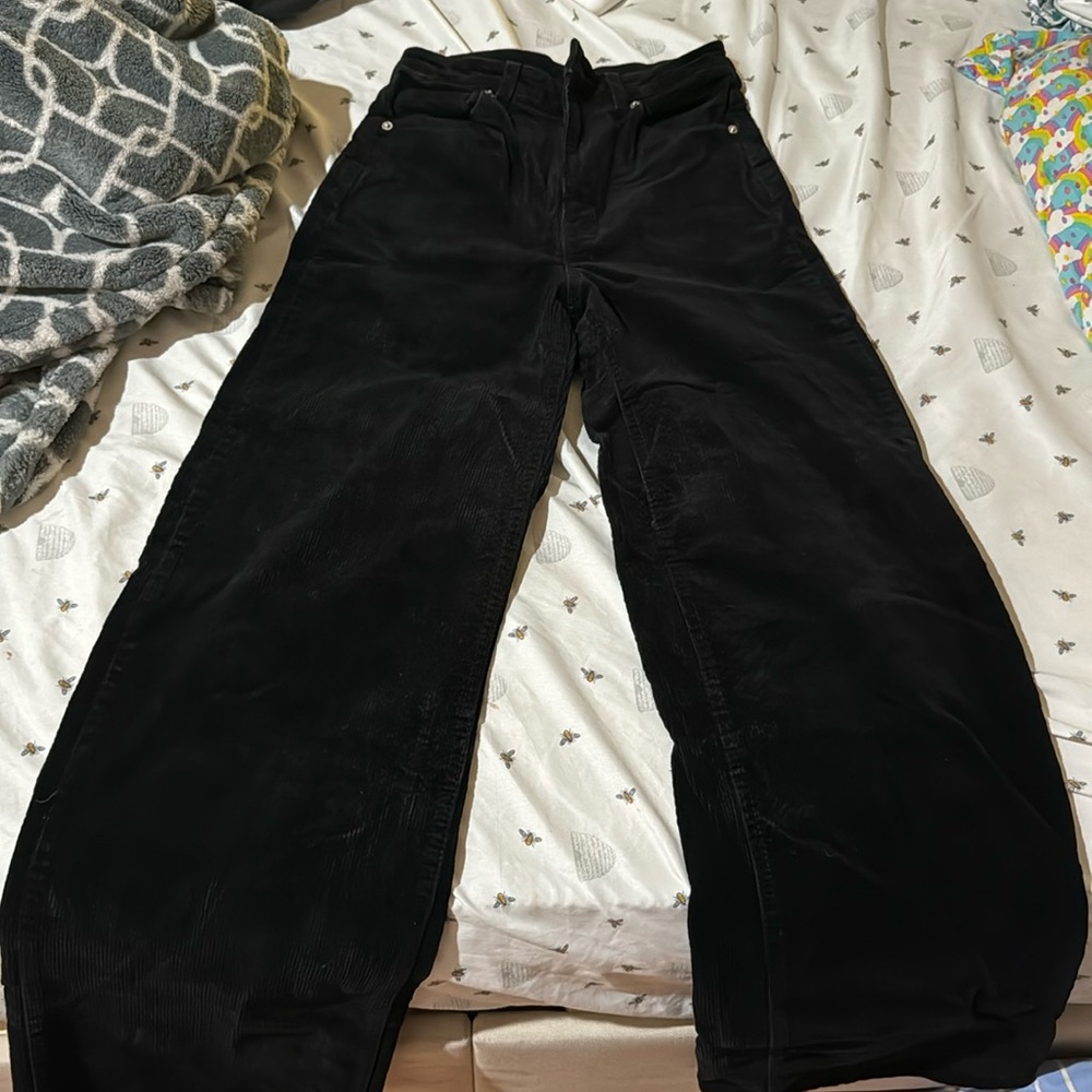 Black Corduroy Wide leg pants!